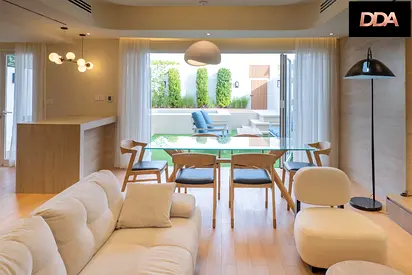 URGENT SALE | UPGRADED | Additional 0,5% to your commission