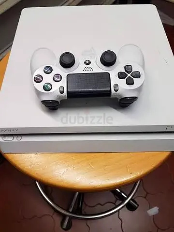 PS4+G29 steering wheel + PlaySeat racing simulator with 6 games.