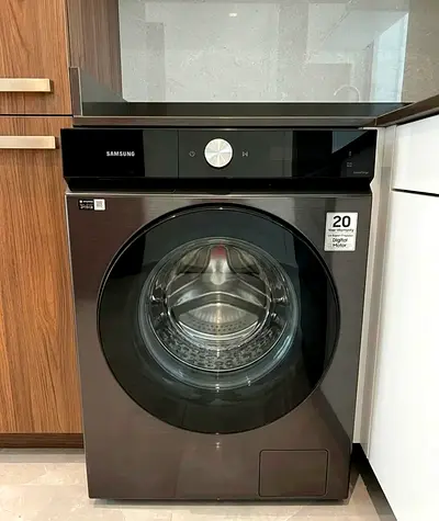 SAMSUNG 11.5KG front-load washing machine (black) Bespoke Model- good condition