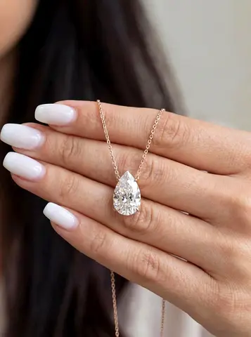 Pendent Lab grown jewllery