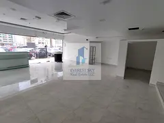 Shop (in Sandy Area) with split Ac &amp; toilet for URGENT LEASE !!