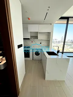 Hot Deal! Fully Furnished 1BR | High Floor | Ready to Move