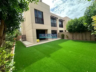 4 Bedroom End unit Villa for Sale in Al Jouri