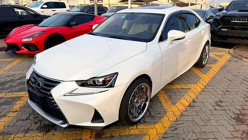 2018 Lexus IS 300 - American Specs