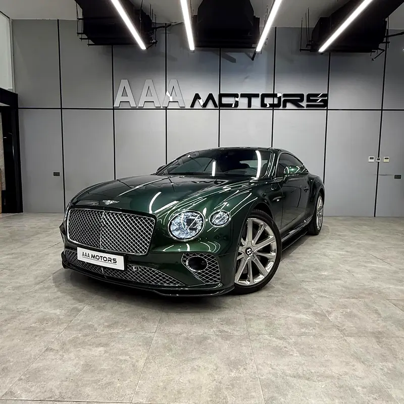 Bentley Continental 2020 — photo 1 of 8