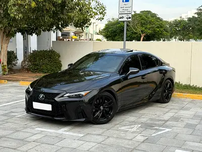 2021 LEXUS iS300 // 2.0L 4CYL // IMMACULATE CONDITION!!