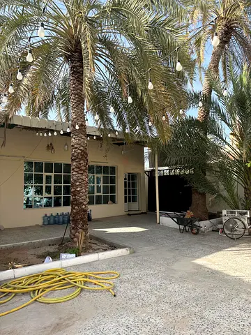 1BHK Available, Villa