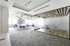 Vacant | Combined Office I Furnished