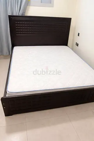 Queen size - 180* 180 Dark wood double bed frame with mattress - good condition