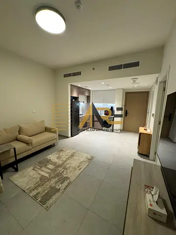 Lavish semi furnished 1bhk apartment in 12 Payments with 2washrooms and Balcony