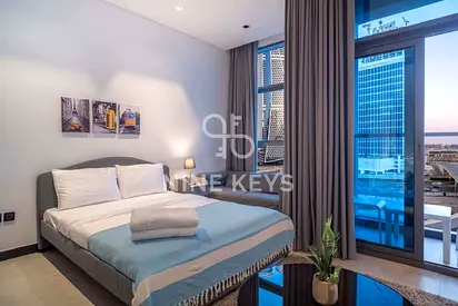 LUXURY STUDIO | 15 NORTHSIDE | FURNISHED | PRIME LOCATION