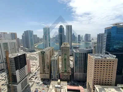 شقة فاخرة 3 غرف + غرفة خادمة للبيع | طابق مرتفع | إطلالة بحرية | المجاز 3 | 750,000 درهم