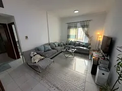 🏡 _ 2 _ _ _ _
