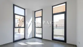 Facility-Rich Residence in a Community Built Around Lifestyle | Resale