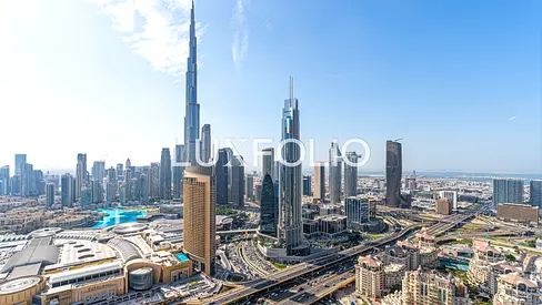 Full Burj Khalifa, Sea and DIFC view | Unique 4 Plus Maid