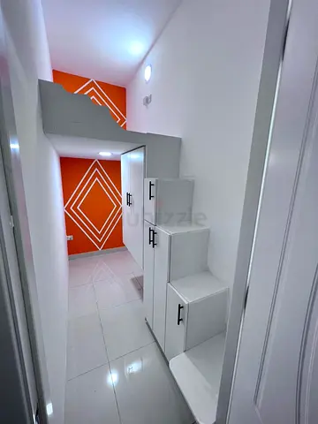 Offer Partition VERY CLOSE from Sharaf DG metro Exit 4