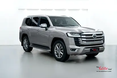 2023 TOYOTA LAND CRUISER VX-R 3.5L TWIN TURBO / GCC SPEC / DEALER WARRANTY AND SERVICE CONTRACT