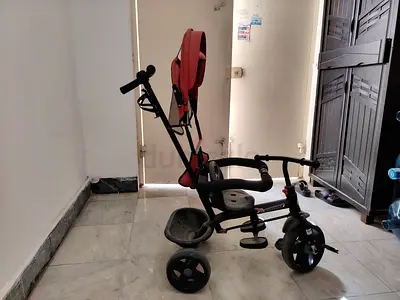 Kids tricycle