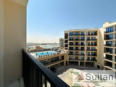 Hot Offer! Middle Floor/Unfurnished/Brand New Studio