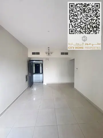 شقة غرفتين وصالة للإيجار السنوي في الجرف 3 عجمان بمساحة جيدة وتشطيب ممتاز تكييف مركزي + بلكونة + موقع مميز قريب من مخرج دبي سعر مميز 40,000 درهم فقط م