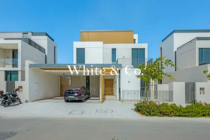 Vacant Now | Turn Key | Stand Alone Villa