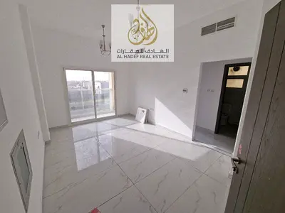غرفة وصالة للإيجار في العالية | بلكونة | Open View | تكييف مركزي | 30,000 درهم