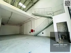 Large 3200 sq ft warehouse with mezzanine, Jurf Ind 3: civil defense ready, ventilation windows, epo