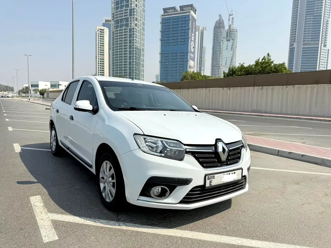 Renault Symbol 2019 — photo 1 of 8