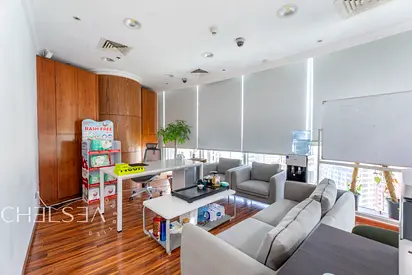 URGENT SALE | CLOSE TO METRO | VACANT