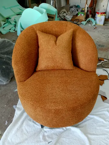 Round boucle lounge chair with cushion (used)