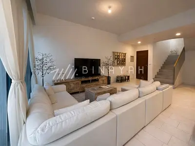 Single Row | Garden Walk | Spacious Layout