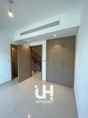 4-Bed Villa | Multiple Balconies | Community & City Views