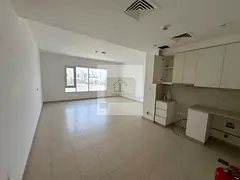 UNFURNISHED | SINGLE ROW | READY TO MOVE