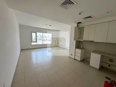UNFURNISHED | SINGLE ROW | READY TO MOVE