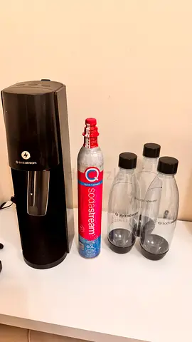SodaStream E-TERRA Sparkling Water Maker +One CO2+ 3 bottle