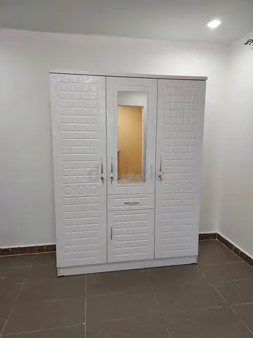 White 3-Door Wardrobe with Mirror and Drawer - Good Condition