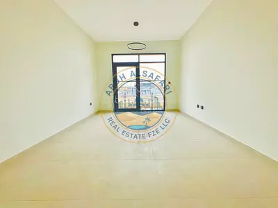 Brand new 2 bhk with balcony both master room both rooms in tha wardrobes 3 bath with private parking