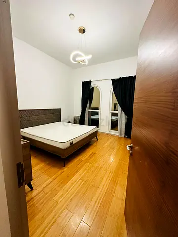 Spacious master room available in JVC