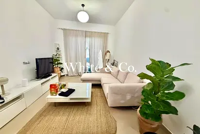 Fully Furnished unit | Tenanted | Balcony