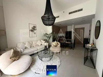 Spacious Apartment | Town Square | Ready