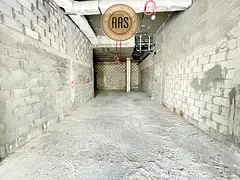 Hot offer | Huge Shop | Best Location | 4chqs |