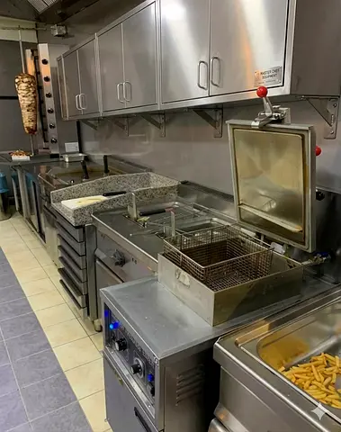 Investment Opportunity: Running Restaurant for Sale