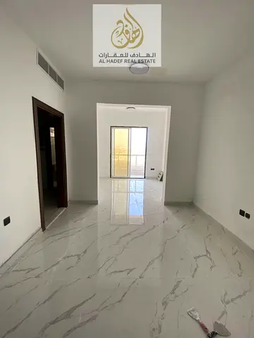 🏡✨ استديو مميز للإيجار في عجمان – المويهات | أول ساكن ✨🏡  فرصة رائعة للسكن في استديو واسع داخل بناية جديدة بالكامل (أول ساكن) في منطقة المويهات، إحد
