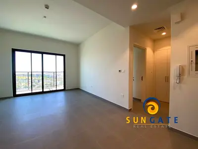 Open green park views , high floor , vacant