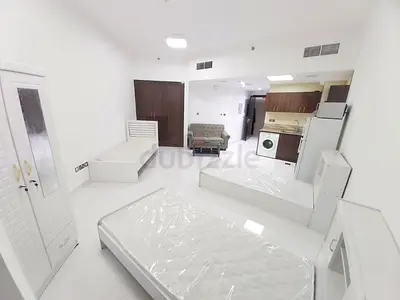 EXECUTIVE LADIES BEDSPACE ( STUDIO SHARING 3 GIRLS TOTAL)