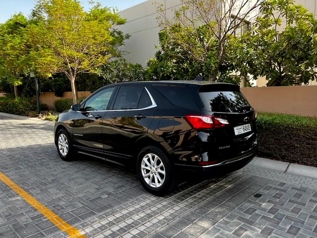 Chevrolet Equinox 2018 — photo 1 of 8