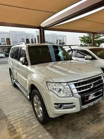 Mitsubishi Pajero Platinum Edition