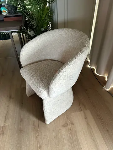 Marina Home Brand  New White bouclé curved accent chair