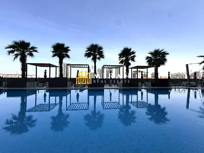 Ultimate Luxury Living - 1BR Skyline View - Best Pool in JVC