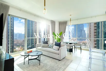 Fully Furnished|Large Layout|Fountain view
